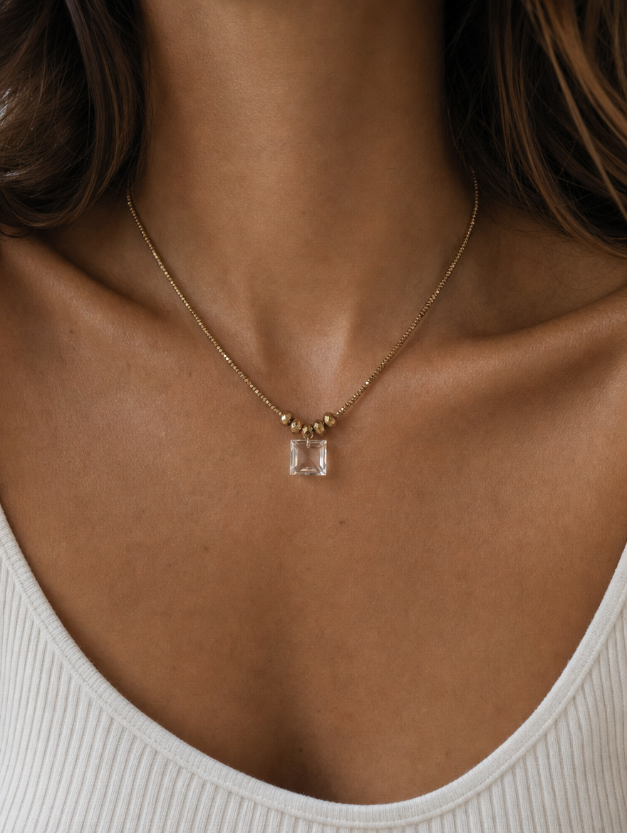 Collier Claire — Cristal de roche & hématites