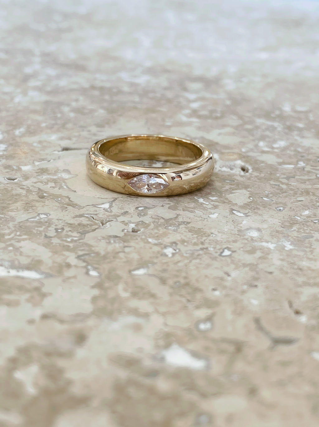 Bague Pneu Navette Dorée - Joia Bijou