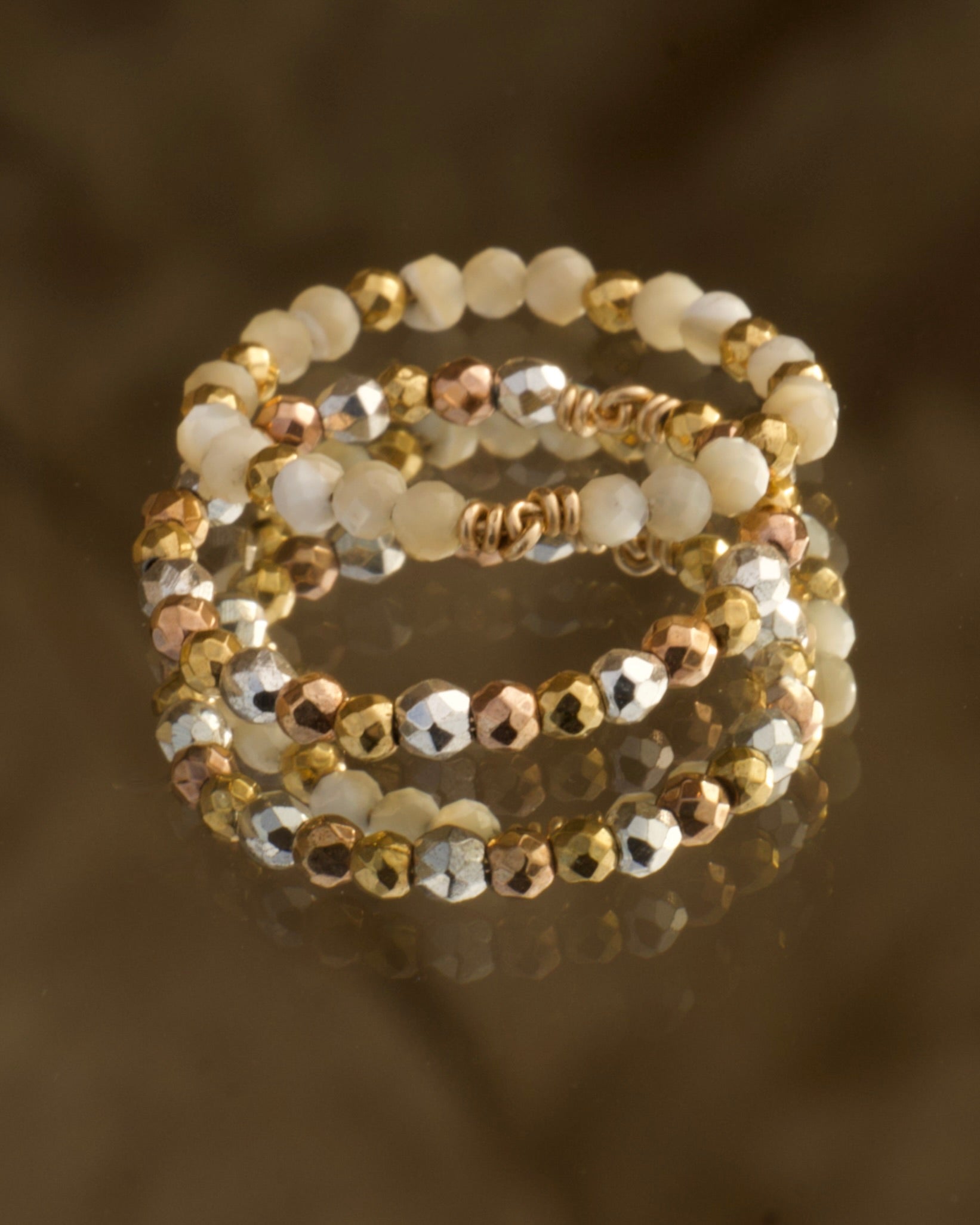 Bague Tiny Stones - Gold Digger 🎗️ - Joia Bijou