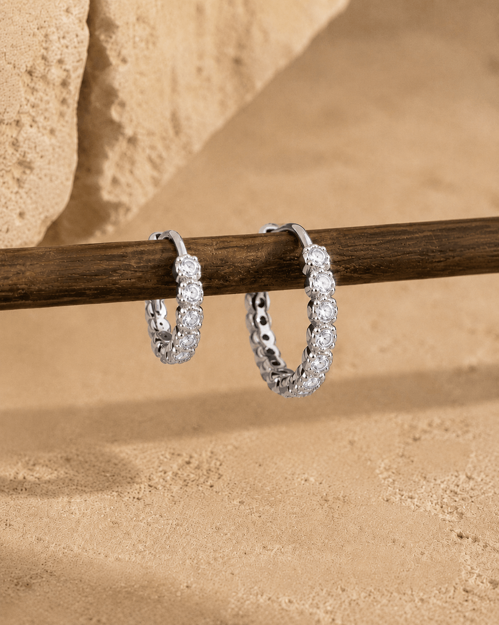 Boucle d’oreille Hope – Mini créole Plaqué Or ou Argent 925 - Joia Bijou