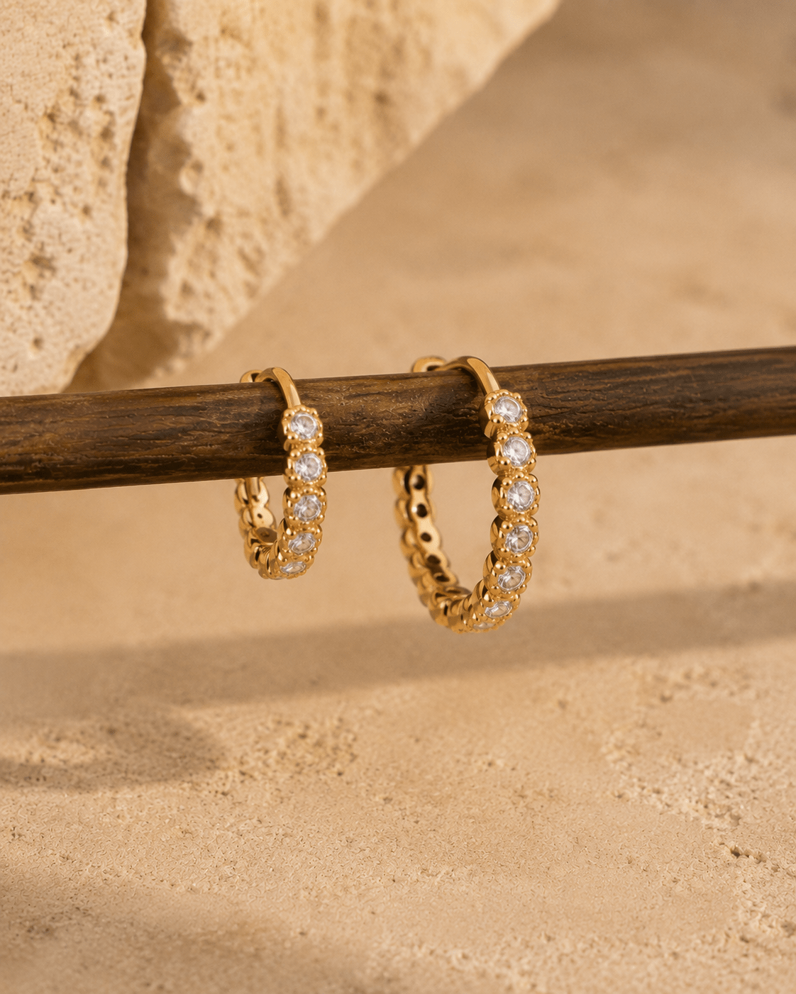 Boucle d’oreille Hope – Mini créole Plaqué Or ou Argent 925 - Joia Bijou